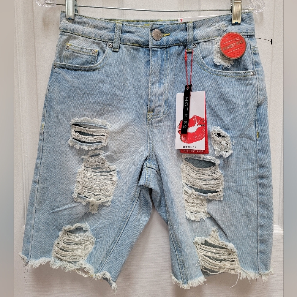 Hot Kiss Distressed Light Blue Denim High Rise Bermuda Shorts Size 7 NWT